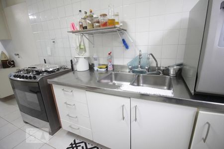 Casa à venda com 250m², 4 quartos e 3 vagasPia