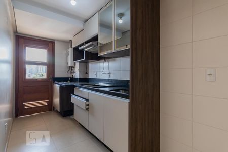Apartamento à venda com 74m², 2 quartos e 1 vagaCozinha