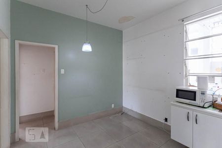 Sala 2  de apartamento para alugar com 3 quartos, 98m² em Funcionários, Belo Horizonte