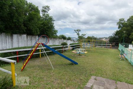 Casa de condomínio à venda com 304m², 4 quartos e 3 vagas Casa de condomínio à venda com 304m², 4 quartos e 3 vagasÁrea Comum - Playground