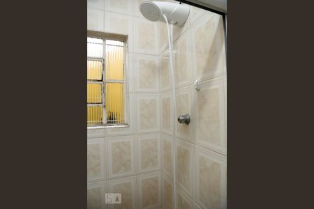 Casa à venda com 176m², 2 quartos e 3 vagasBanheiro Social