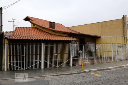 Casa à venda com 176m², 2 quartos e 3 vagasFachada