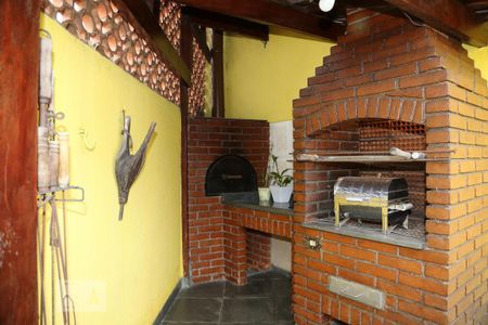 Casa à venda com 176m², 2 quartos e 3 vagasChurrasqueira