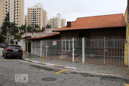 Casa à venda com 176m², 2 quartos e 3 vagasFachada