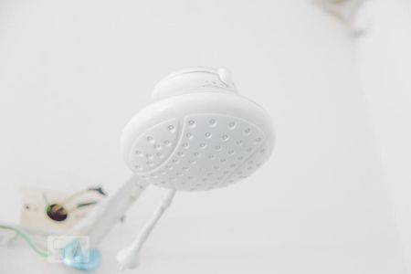 Casa à venda com 110m², 2 quartos e sem vaga Casa à venda com 110m², 2 quartos e sem vagaBanheiro Social