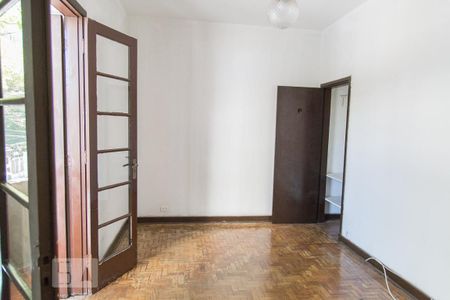 Casa à venda com 110m², 2 quartos e sem vaga Casa à venda com 110m², 2 quartos e sem vagaQuarto 1