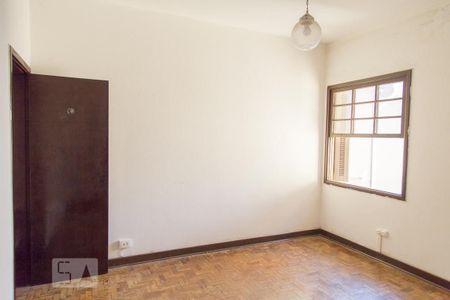 Casa à venda com 110m², 2 quartos e sem vaga Casa à venda com 110m², 2 quartos e sem vagaQuarto 2