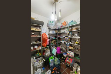 Casa à venda com 291m², 4 quartos e 5 vagas Casa à venda com 291m², 4 quartos e 5 vagasQuarto de Serviço