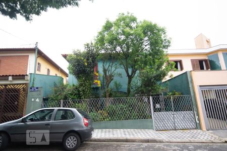 Casa à venda com 291m², 4 quartos e 5 vagas Casa à venda com 291m², 4 quartos e 5 vagasFachada
