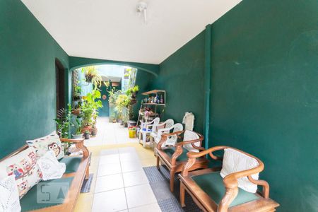 Casa à venda com 291m², 4 quartos e 5 vagas Casa à venda com 291m², 4 quartos e 5 vagasGaragem