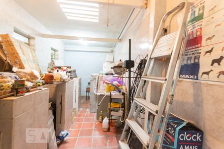 Casa à venda com 291m², 4 quartos e 5 vagas Casa à venda com 291m², 4 quartos e 5 vagasQuarto de Serviço