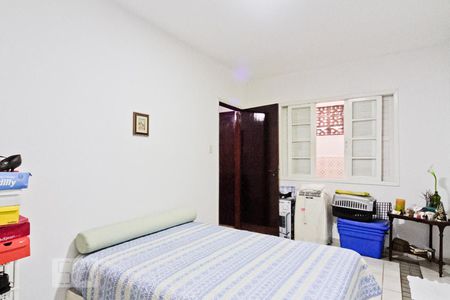 Casa à venda com 148m², 3 quartos e 3 vagasSuíte