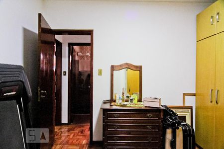 Casa à venda com 148m², 3 quartos e 3 vagasQuarto 2