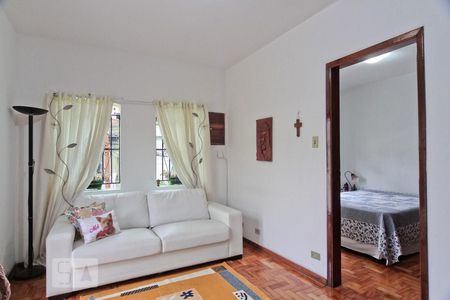 Casa à venda com 148m², 3 quartos e 3 vagasSala