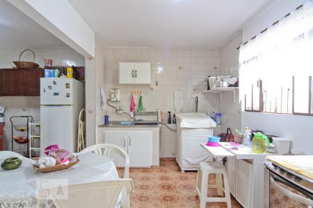 Casa à venda com 148m², 3 quartos e 3 vagasCozinha