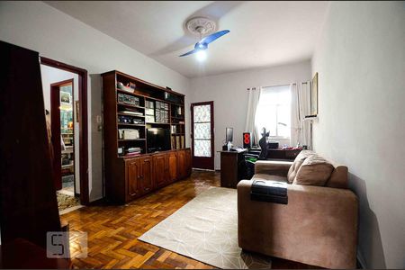 Casa à venda com 184m², 4 quartos e 2 vagasSala 2