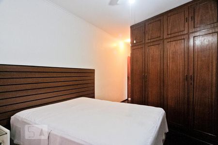 Casa à venda com 280m², 3 quartos e 6 vagas Casa à venda com 280m², 3 quartos e 6 vagasSuíte 1
