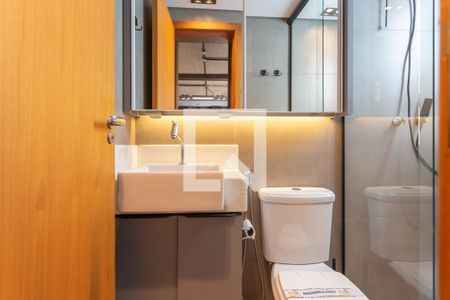 Banheiro de apartamento para alugar com 1 quarto, 35m² em Funcionários, Belo Horizonte