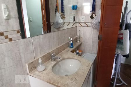 Casa de condomínio para alugar com 163m², 2 quartos e 2 vagas Casa de condomínio para alugar com 163m², 2 quartos e 2 vagasBanheiro Suite 2