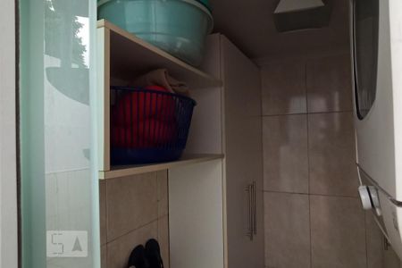 Casa de condomínio para alugar com 163m², 2 quartos e 2 vagas Casa de condomínio para alugar com 163m², 2 quartos e 2 vagasDetalhe da area de serviço