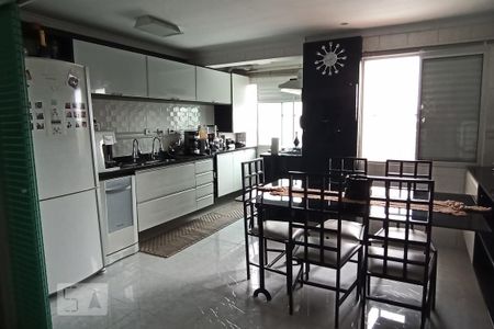 Casa de condomínio para alugar com 163m², 2 quartos e 2 vagas Casa de condomínio para alugar com 163m², 2 quartos e 2 vagasCozinha