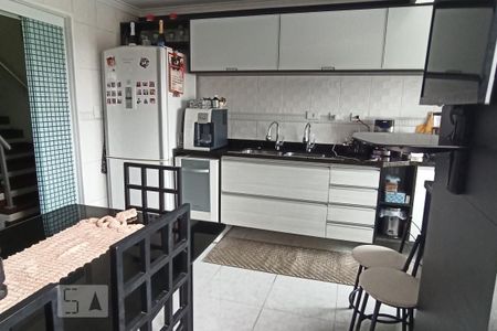 Casa de condomínio para alugar com 163m², 2 quartos e 2 vagas Casa de condomínio para alugar com 163m², 2 quartos e 2 vagasCozinha