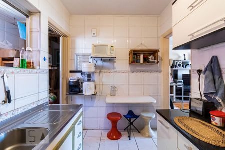 Apartamento para alugar com 72m², 2 quartos e sem vagaCozinha