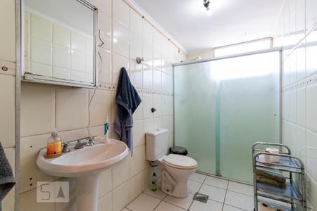 Apartamento para alugar com 72m², 2 quartos e sem vagaBanheiro