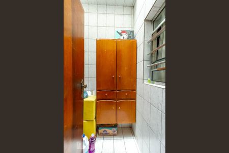 Casa à venda com 160m², 4 quartos e 2 vagasDespensa