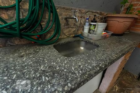 Casa à venda com 160m², 4 quartos e 2 vagasPia