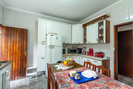 Casa à venda com 160m², 4 quartos e 2 vagasCozinha