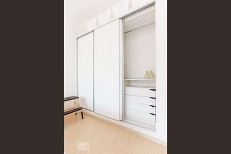 Quarto de kitnet/studio para alugar com 1 quarto, 26m² em República, São Paulo