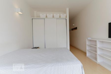Quarto de kitnet/studio para alugar com 1 quarto, 26m² em República, São Paulo