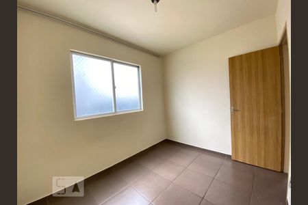 Quarto de apartamento à venda com 3 quartos, 75m² em Estoril, Belo Horizonte