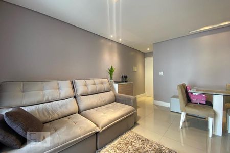 Sala de apartamento para alugar com 3 quartos, 84m² em Vila Andrade, São Paulo