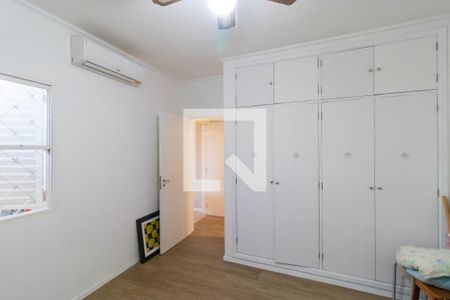 Casa à venda com 210m², 4 quartos e 3 vagasQuarto 01