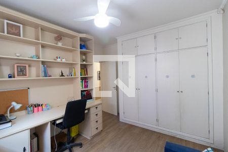 Casa à venda com 210m², 4 quartos e 3 vagasQuarto 02
