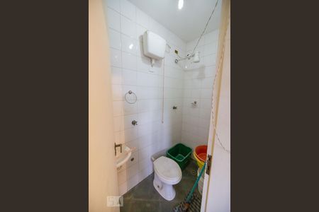 Casa à venda com 475m², 3 quartos e 6 vagasLavanderia Banheiro