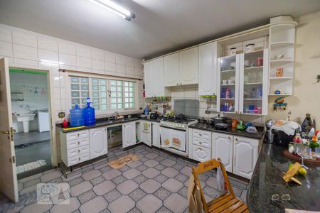 Casa à venda com 475m², 3 quartos e 6 vagasCozinha