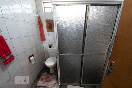 Casa à venda com 140m², 2 quartos e 3 vagasBanheiro