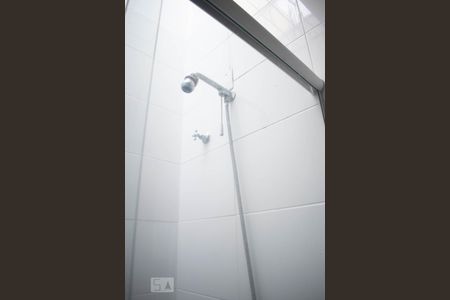 Casa à venda com 138m², 3 quartos e 2 vagasBanheiro