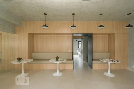 Studio à venda com 34m², 1 quarto e sem vaga Studio à venda com 34m², 1 quarto e sem vagaSalão de Festas