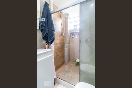 Casa à venda com 100m², 3 quartos e 1 vaga Casa à venda com 100m², 3 quartos e 1 vagaBanheiro 2