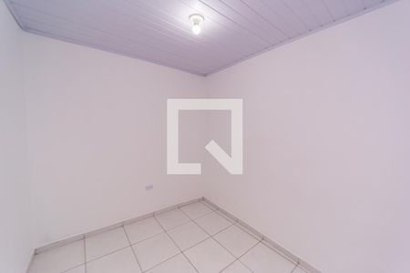 Quarto 2 de casa para alugar com 2 quartos, 50m² em Jardim Danfer, São Paulo