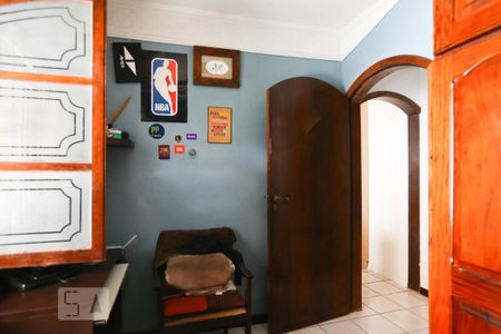 Casa à venda com 220m², 3 quartos e 6 vagasQuarto