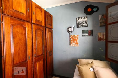 Casa à venda com 220m², 3 quartos e 6 vagasQuarto