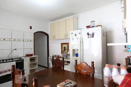 Casa à venda com 220m², 3 quartos e 6 vagasCozinha