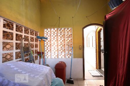 Casa à venda com 220m², 3 quartos e 6 vagasÁrea de Serviço