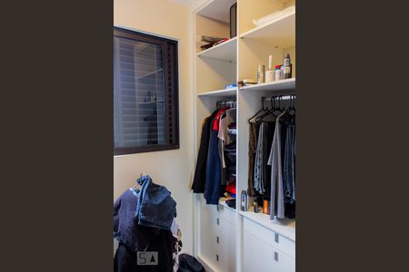 Apartamento à venda com 114m², 3 quartos e 2 vagasCloset