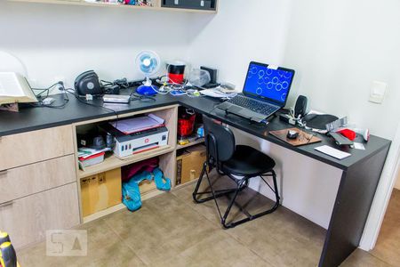 Apartamento à venda com 114m², 3 quartos e 2 vagasEscrivaninha 